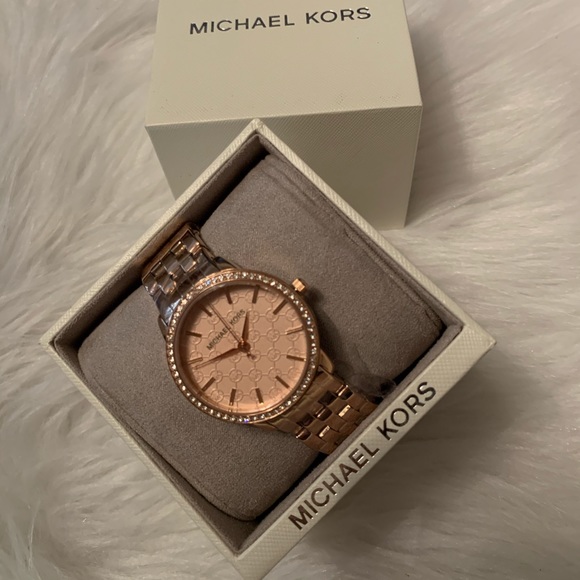 Michael Kors Ladies Watch -Rose Gold - Picture 1 of 1